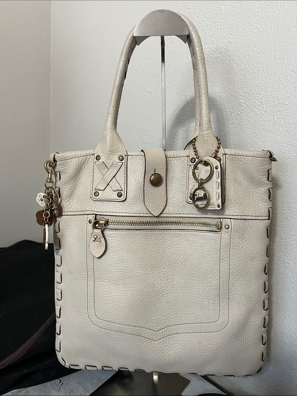 Rare Sample Coach Legacy Thompson Slim Tote Cream - Picture 2 of 16
